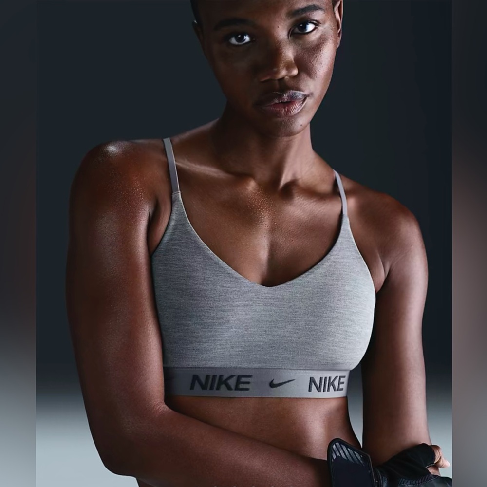 Nike Indy Women's XL Light Support Padded Adjustable Sports Smoke Grey NWT